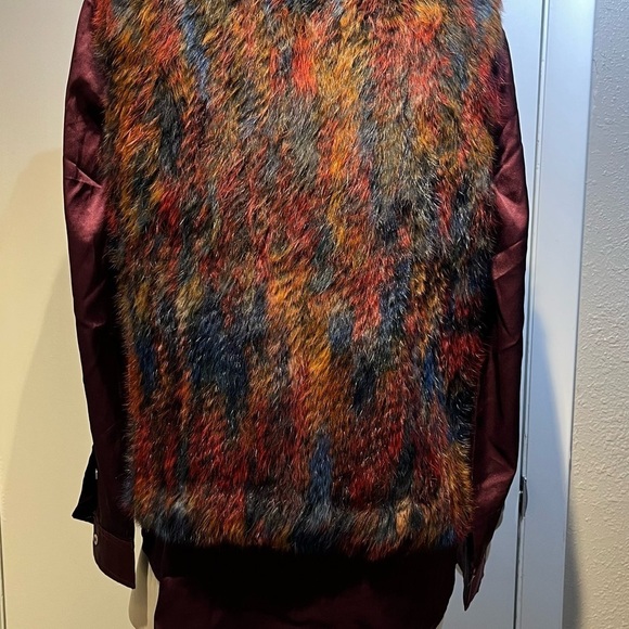 real rabbit furr vest and blouse set by Adore - Picture 7 of 16